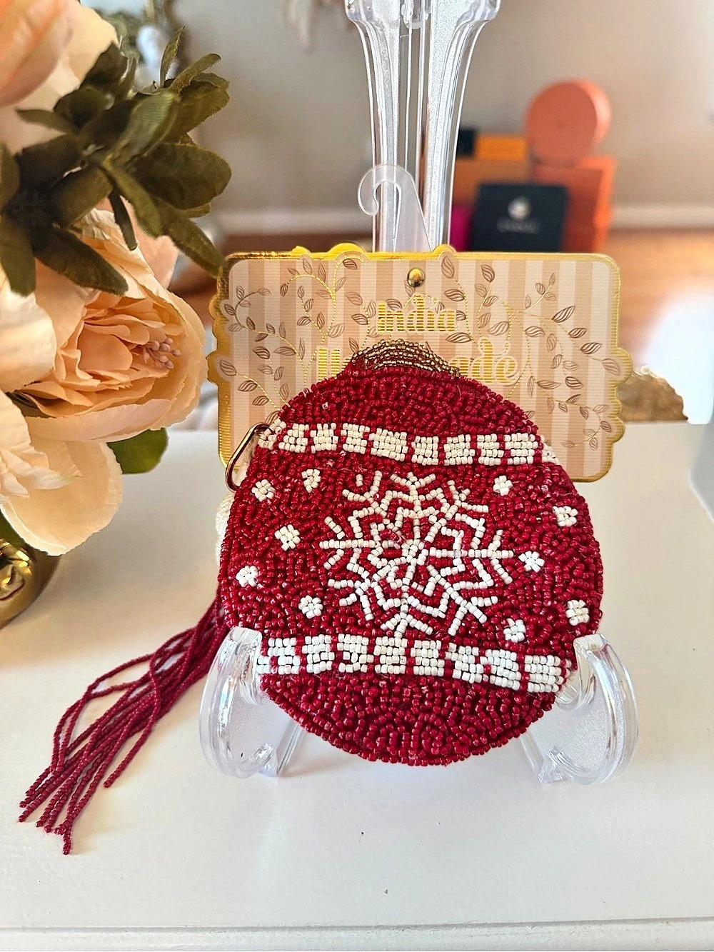 NWT Red Beaded Christmas Ornament Wallet with Tassél